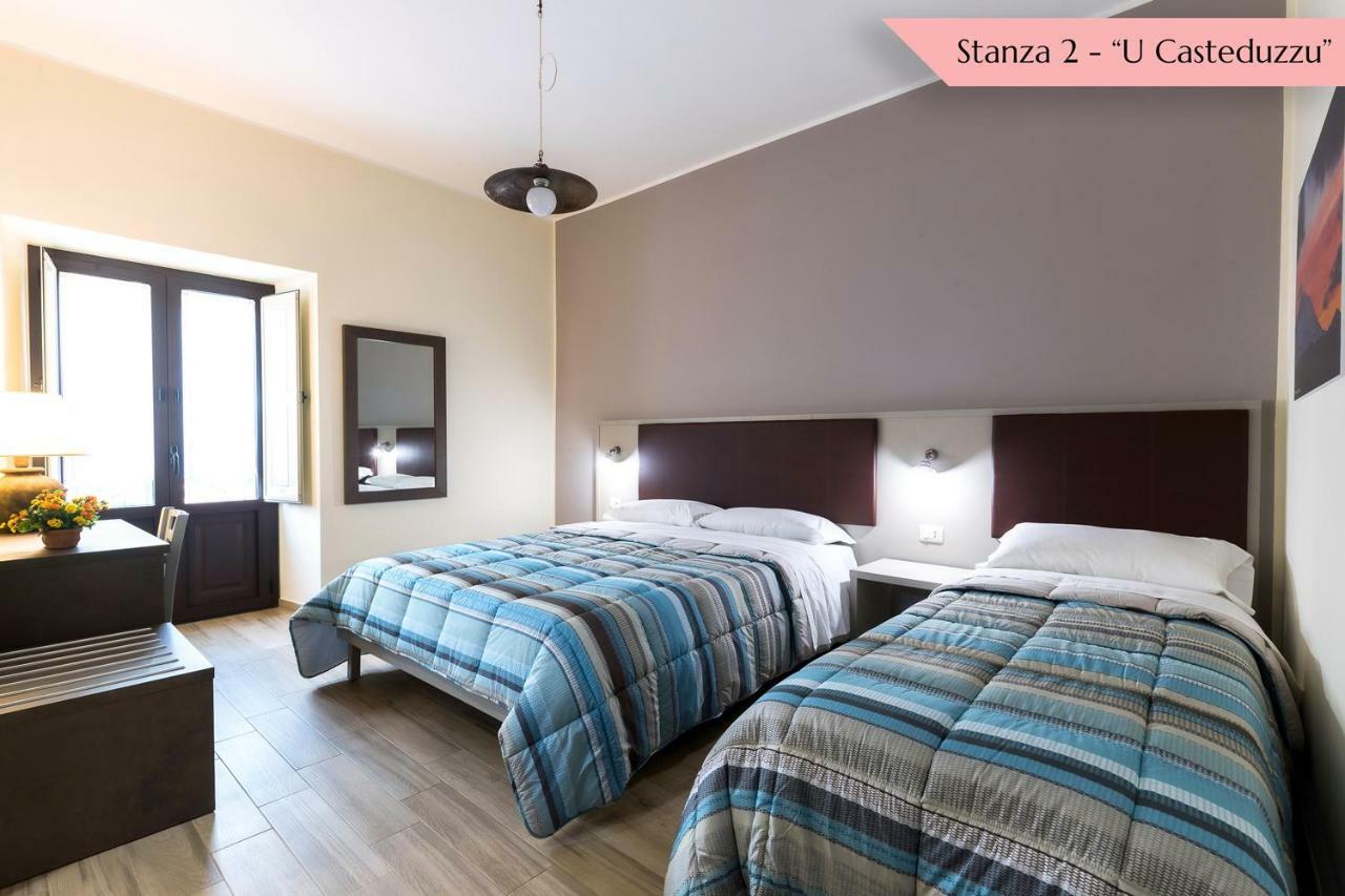 Sant'Angelo di Brolo B&B Loreto المظهر الخارجي الصورة