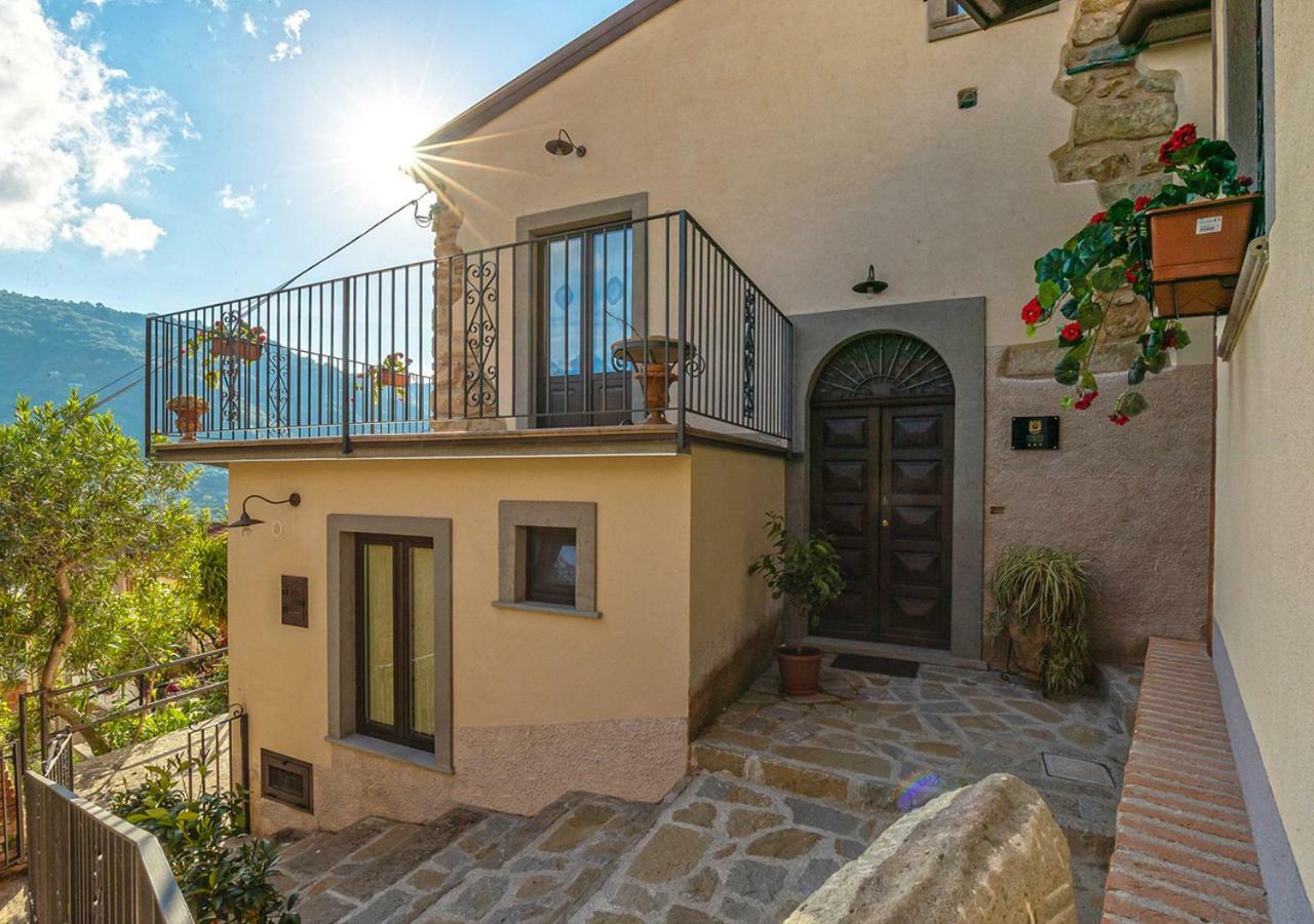 Sant'Angelo di Brolo B&B Loreto المظهر الخارجي الصورة