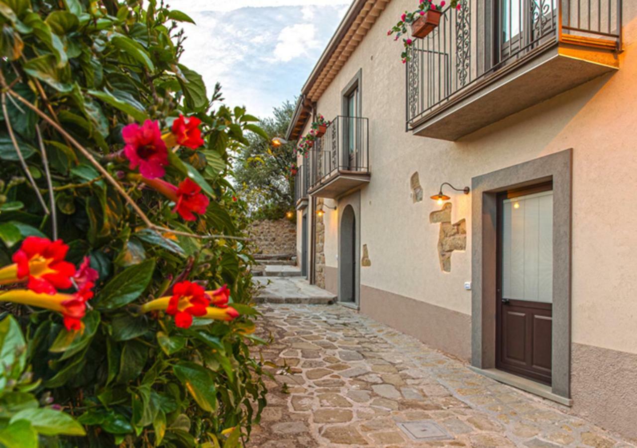 Sant'Angelo di Brolo B&B Loreto المظهر الخارجي الصورة