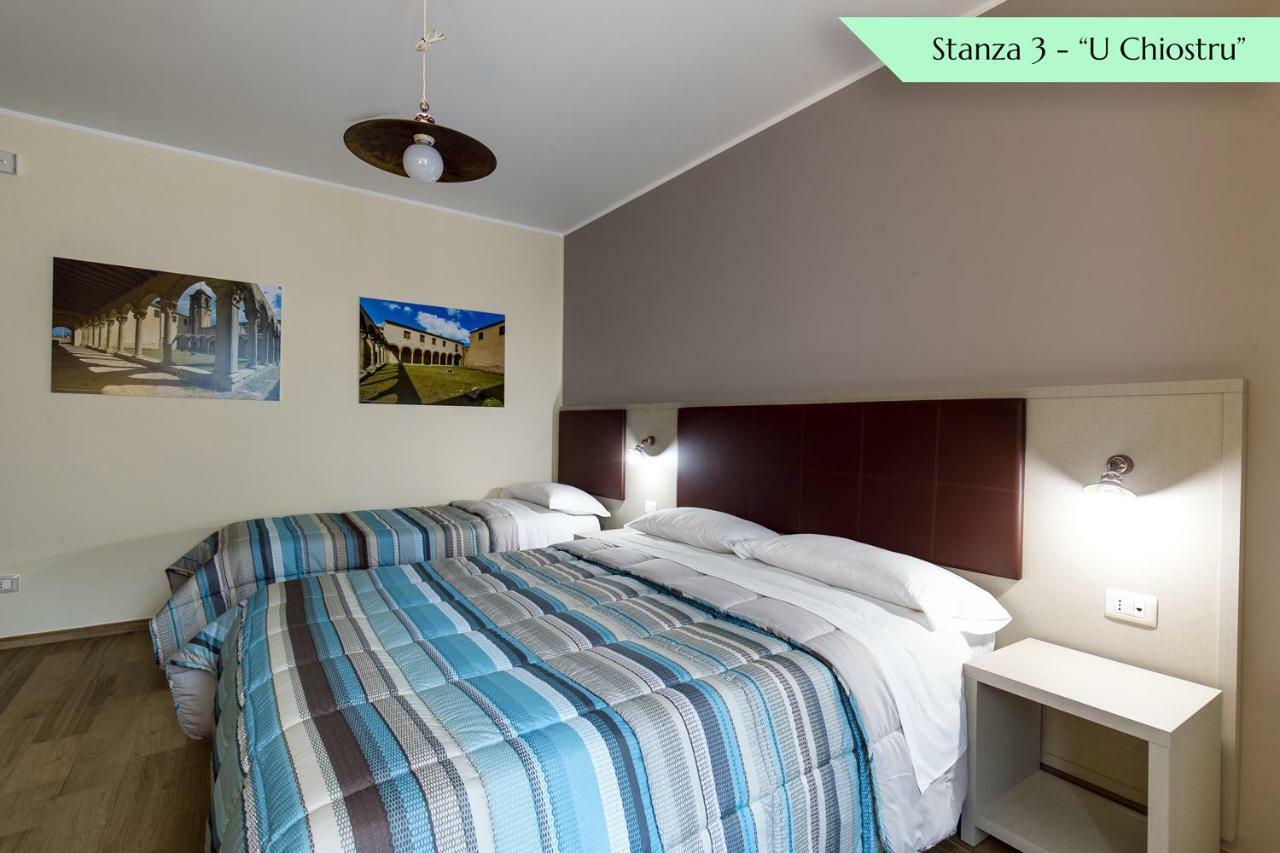 Sant'Angelo di Brolo B&B Loreto المظهر الخارجي الصورة